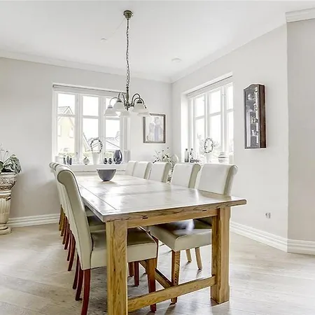Five-bedroom Holiday In Feriehus *